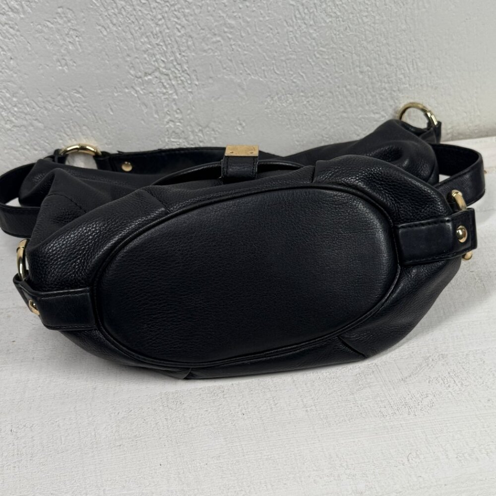 Michael Kors Black Leather Hobo Shoulder Bag Gold MK Logo Zip Top Medium - Picture 5 of 15